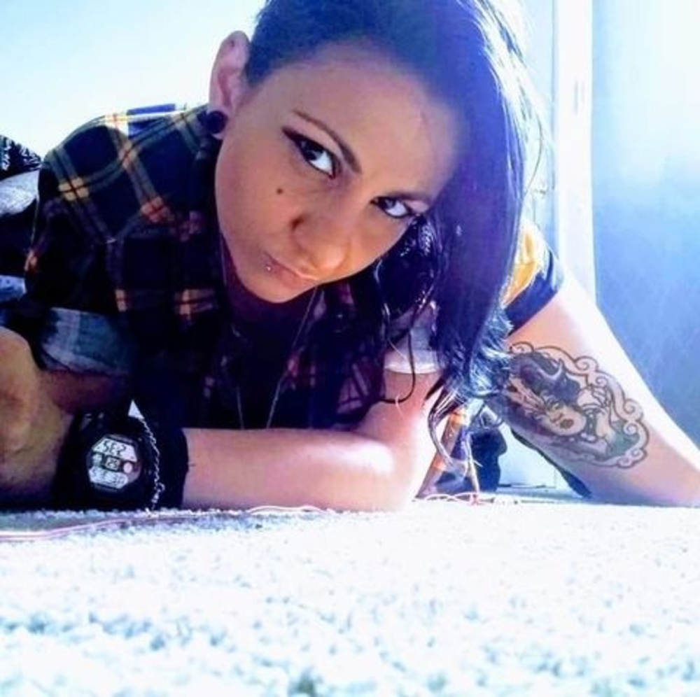 Meet your Posher, Ana